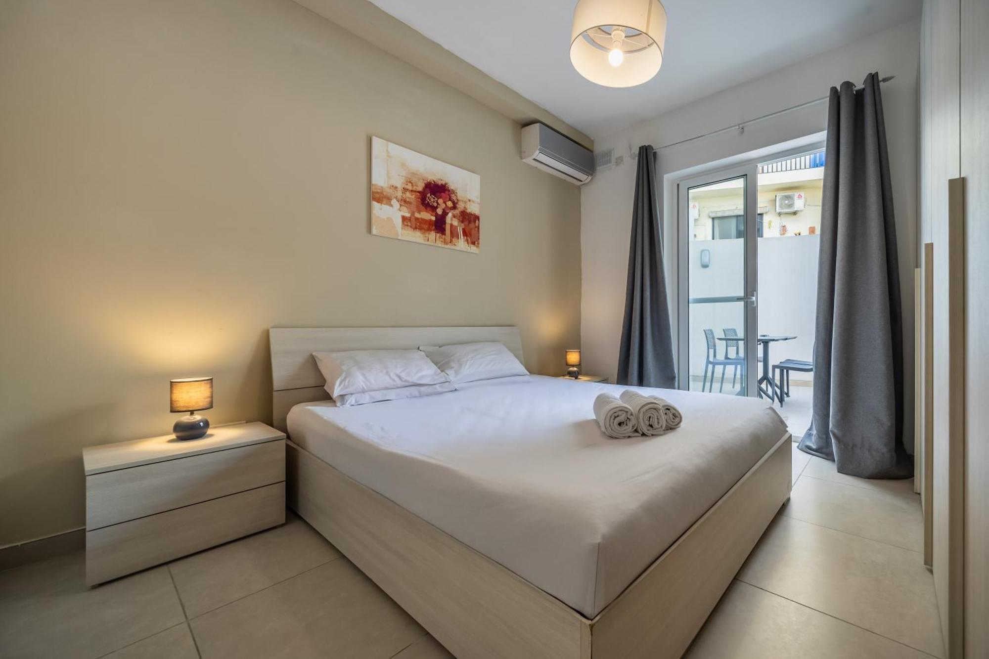Superb 3Br Apt Close To Seafront Gzira Pokój zdjęcie